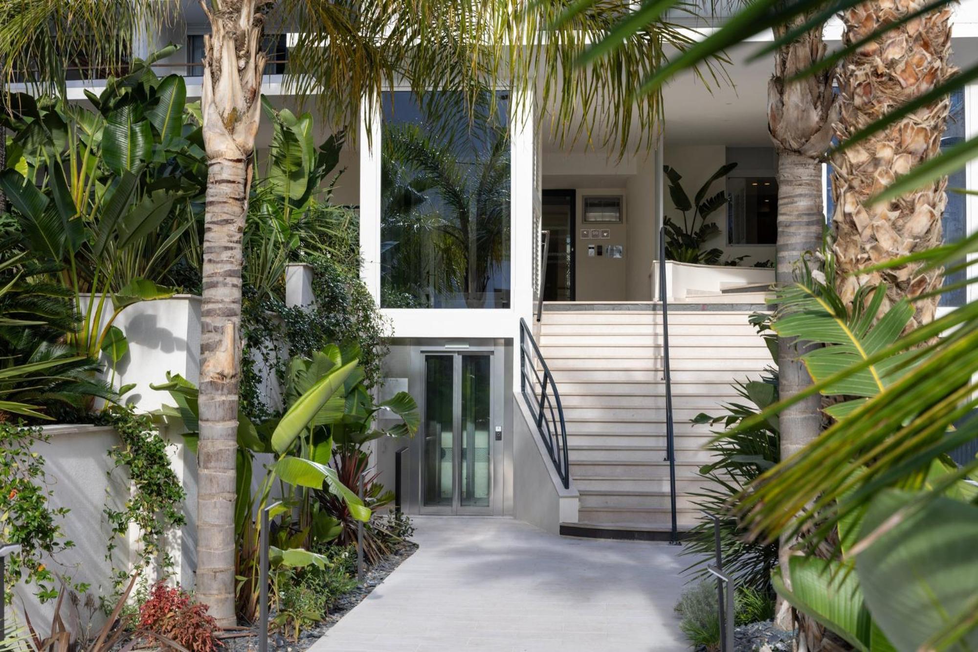 Staybridge Suites - Cannes Centre By Ihg Exterior foto